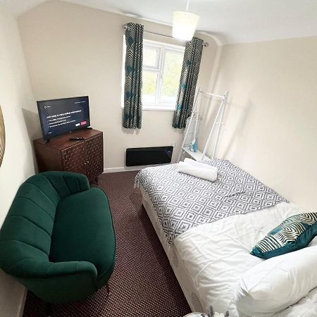 Taunton Inn Екстериор снимка